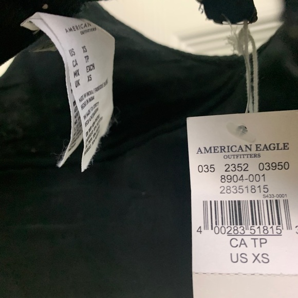 Black Polkadot Ruffle Crop Top - Picture 5 of 5